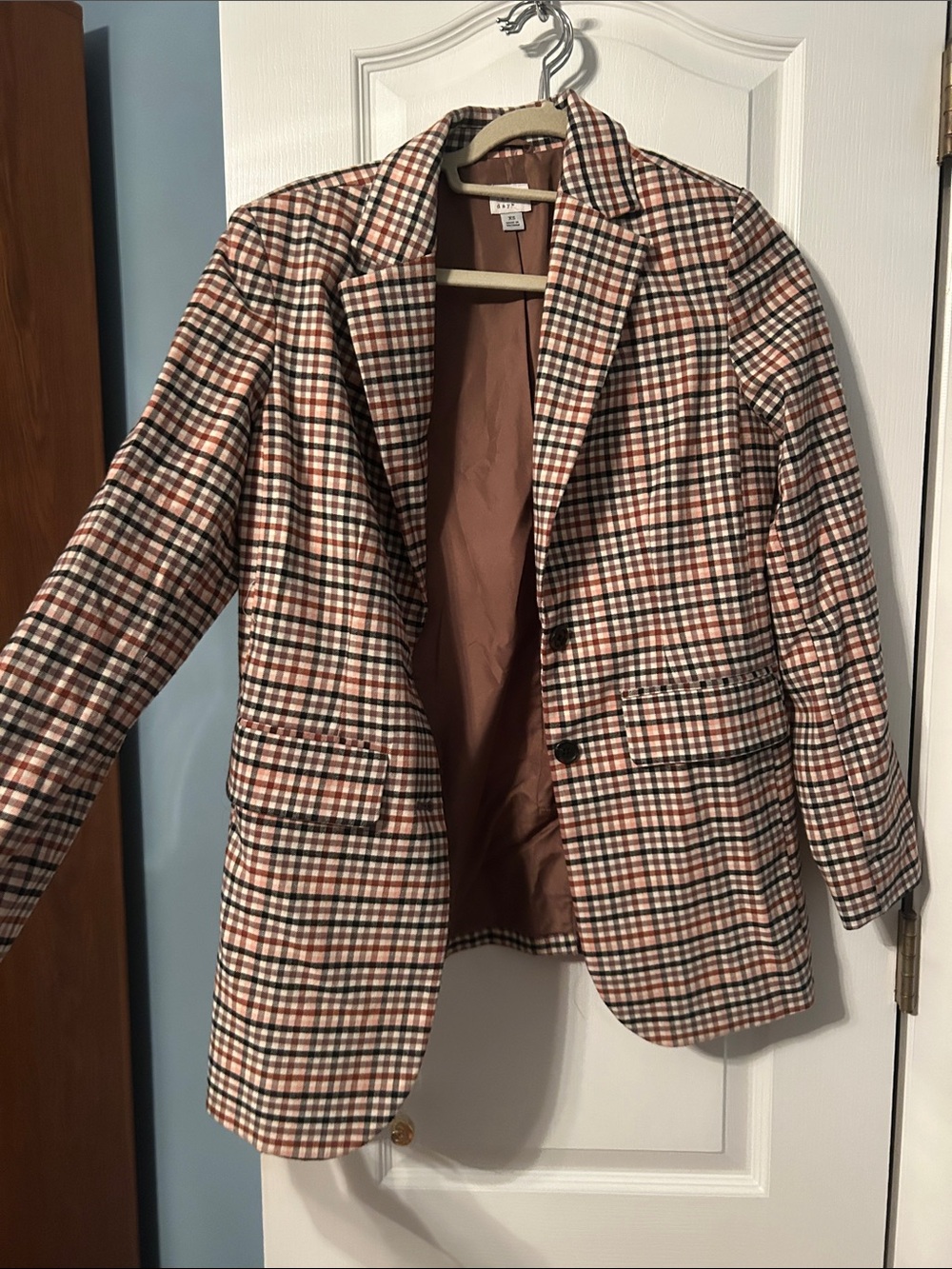 MOVING SALE a new day Plaid Blazer in Brown, Black, White